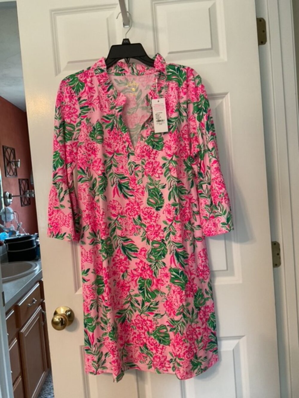 Lilly Pulitzer, Hayes Dress, Conch Shell Pink, size Large - Picture 2 of 4